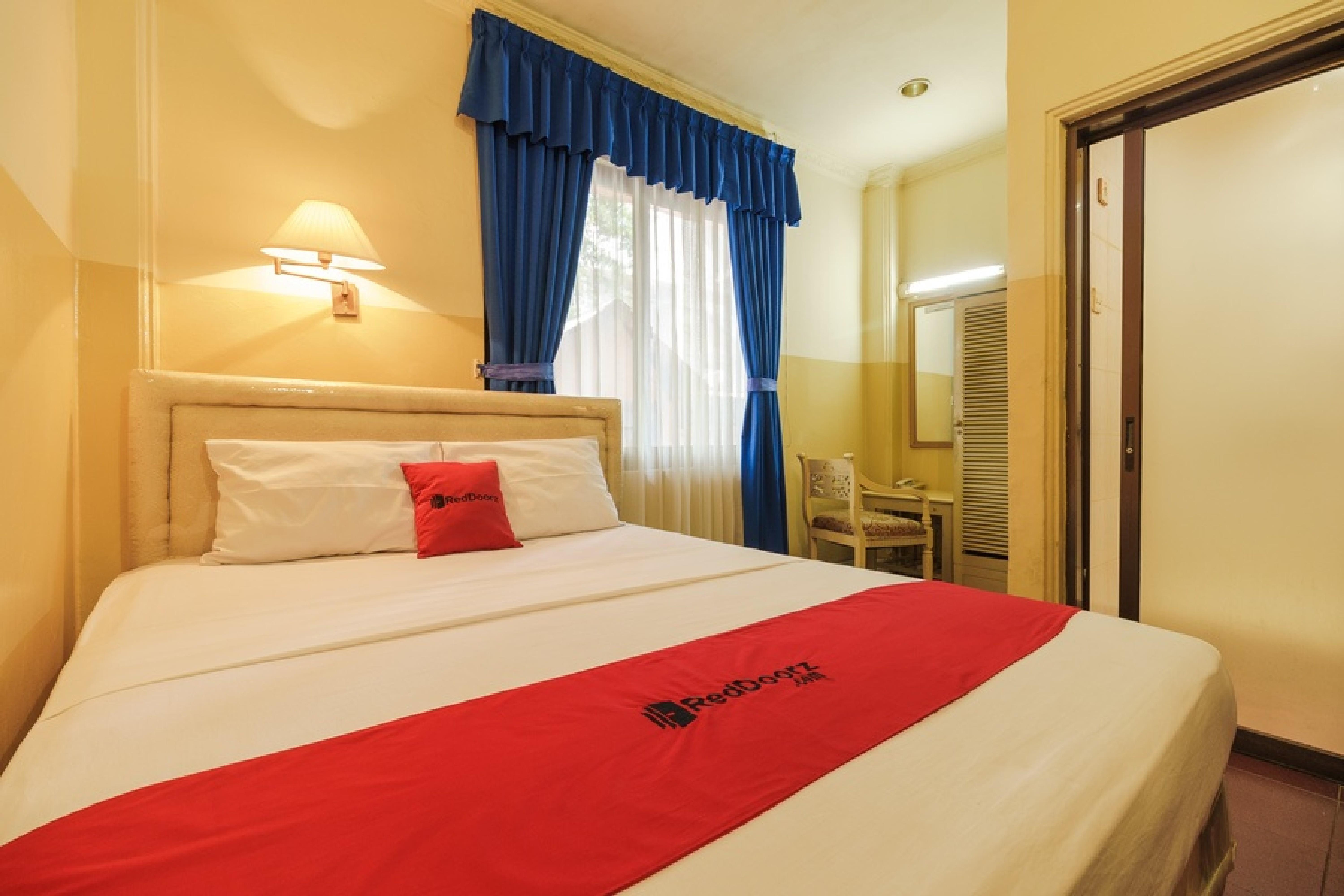 Reddoorz @ Jalan Jaksa Jakarta Exterior foto